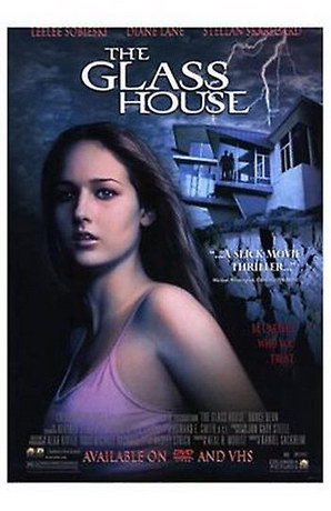 смотреть Стеклянные дома (2020)