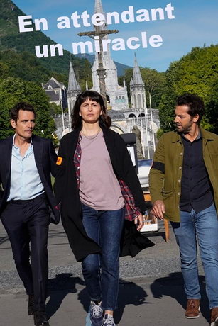 смотреть В ожидании чуда (2021)